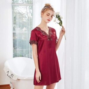 Chemise de nuit femme rouge vin