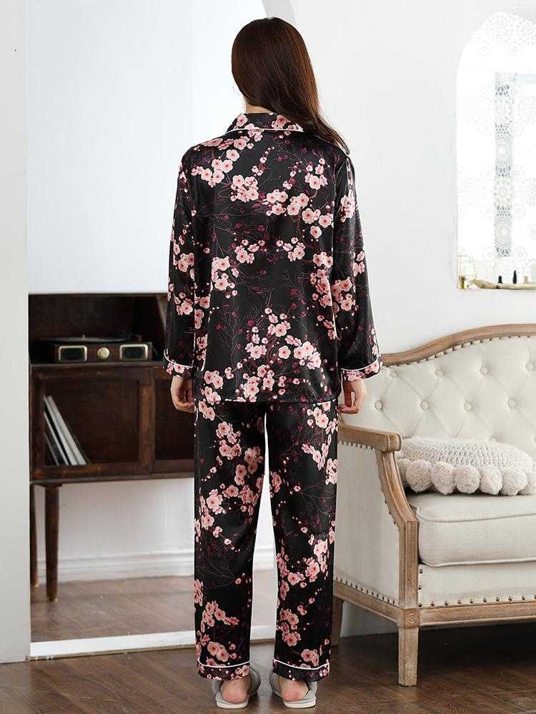 Pyjama en satin – Image 8