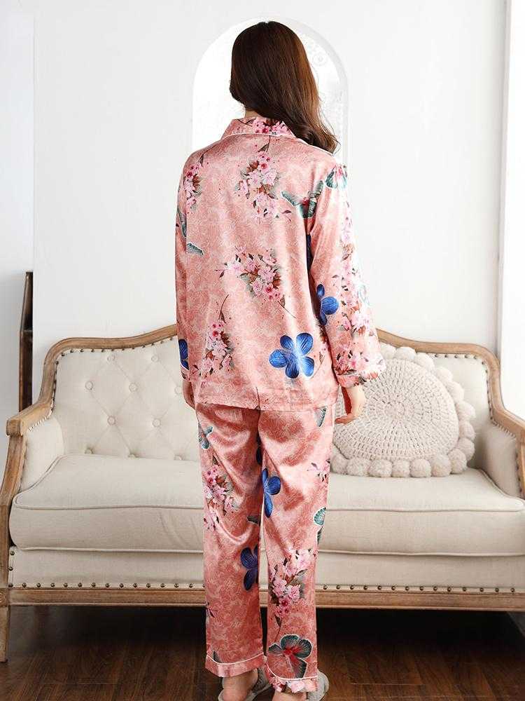 Pyjama en satin – Image 5