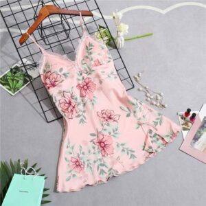 Robe nuisette fleurie